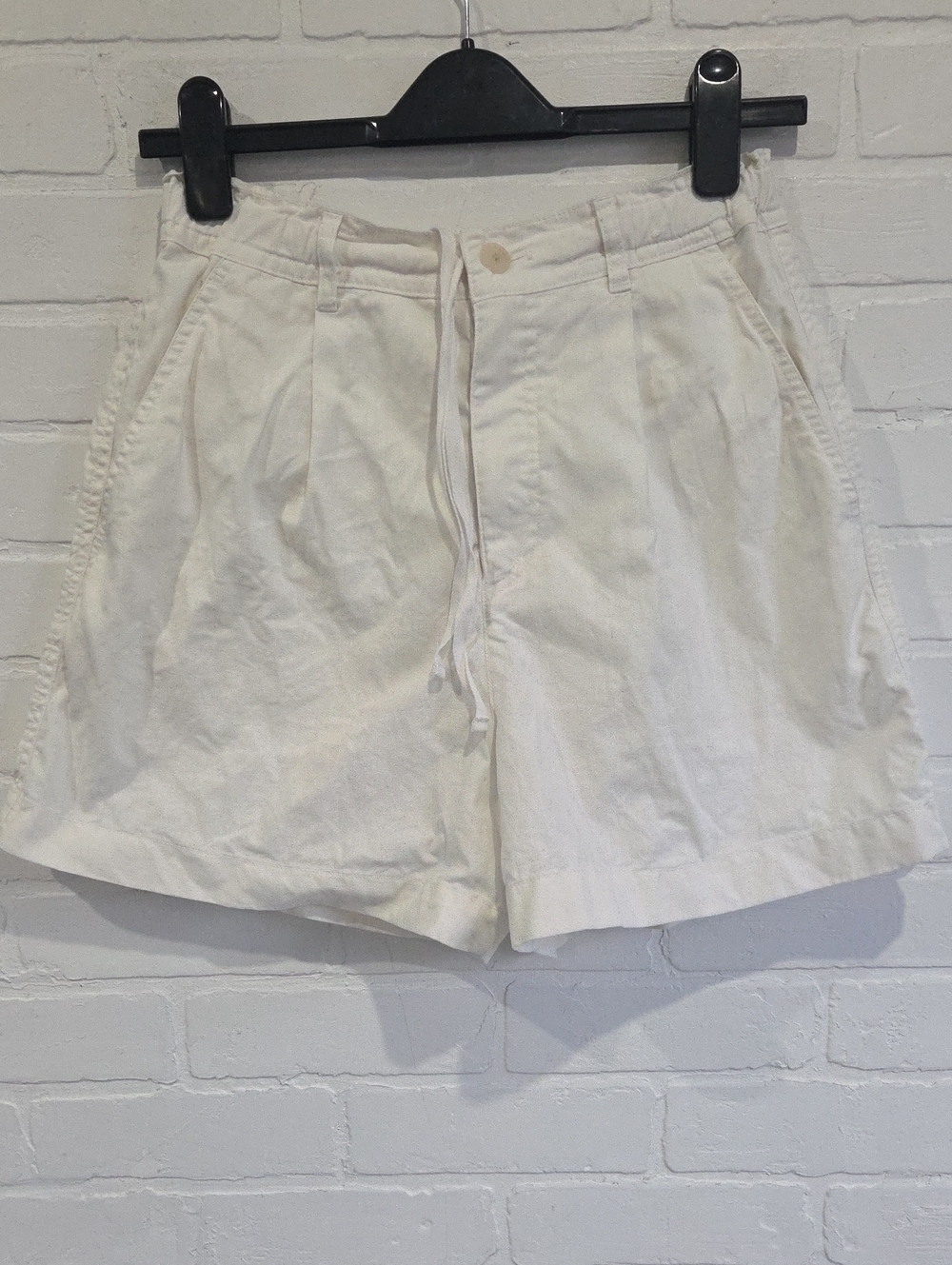 Uniqlo White Linen-Cotton Shorts